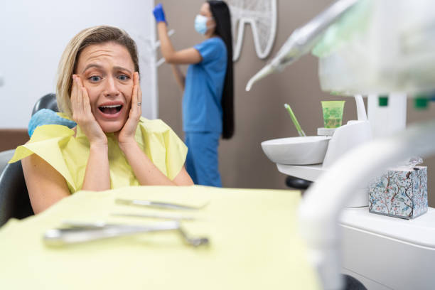 Best Chipped Tooth Repair Near Me  in Alton, TX